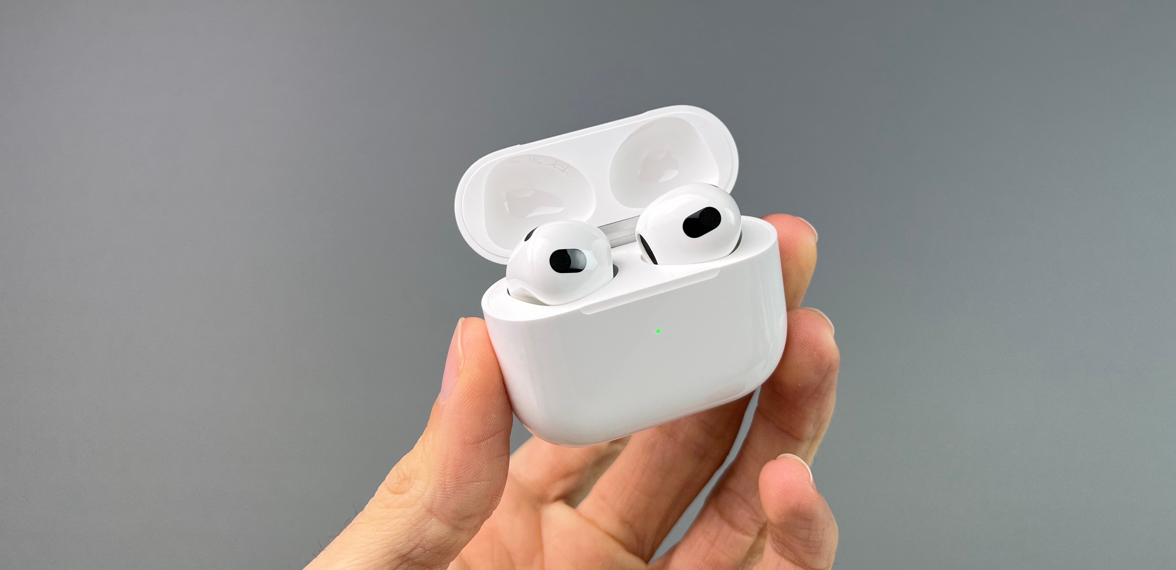 słuchawki Apple AirPods 3 fot. Tabletowo.pl