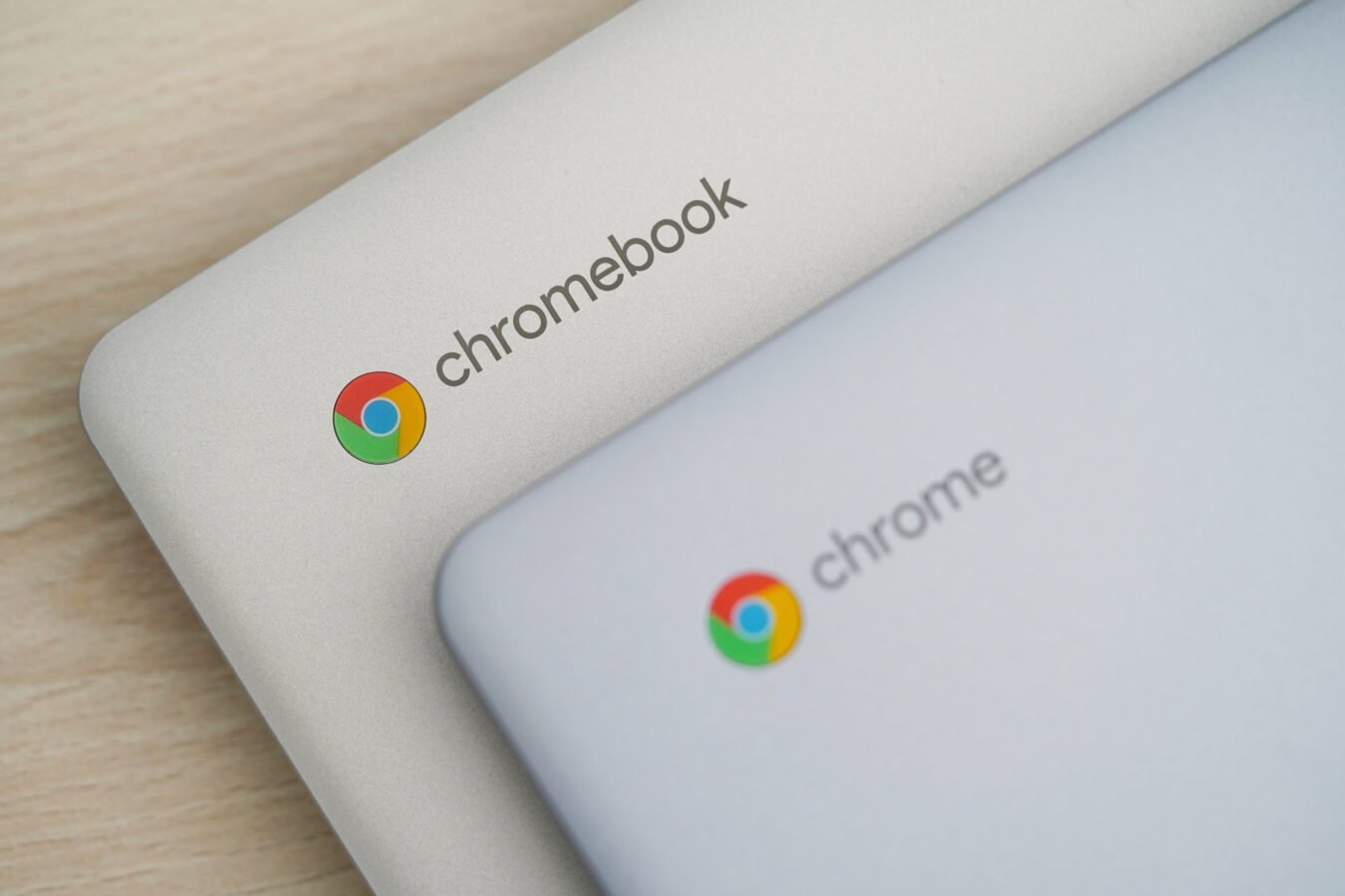 laptop chromebook logo fot. Tabletowo.pl