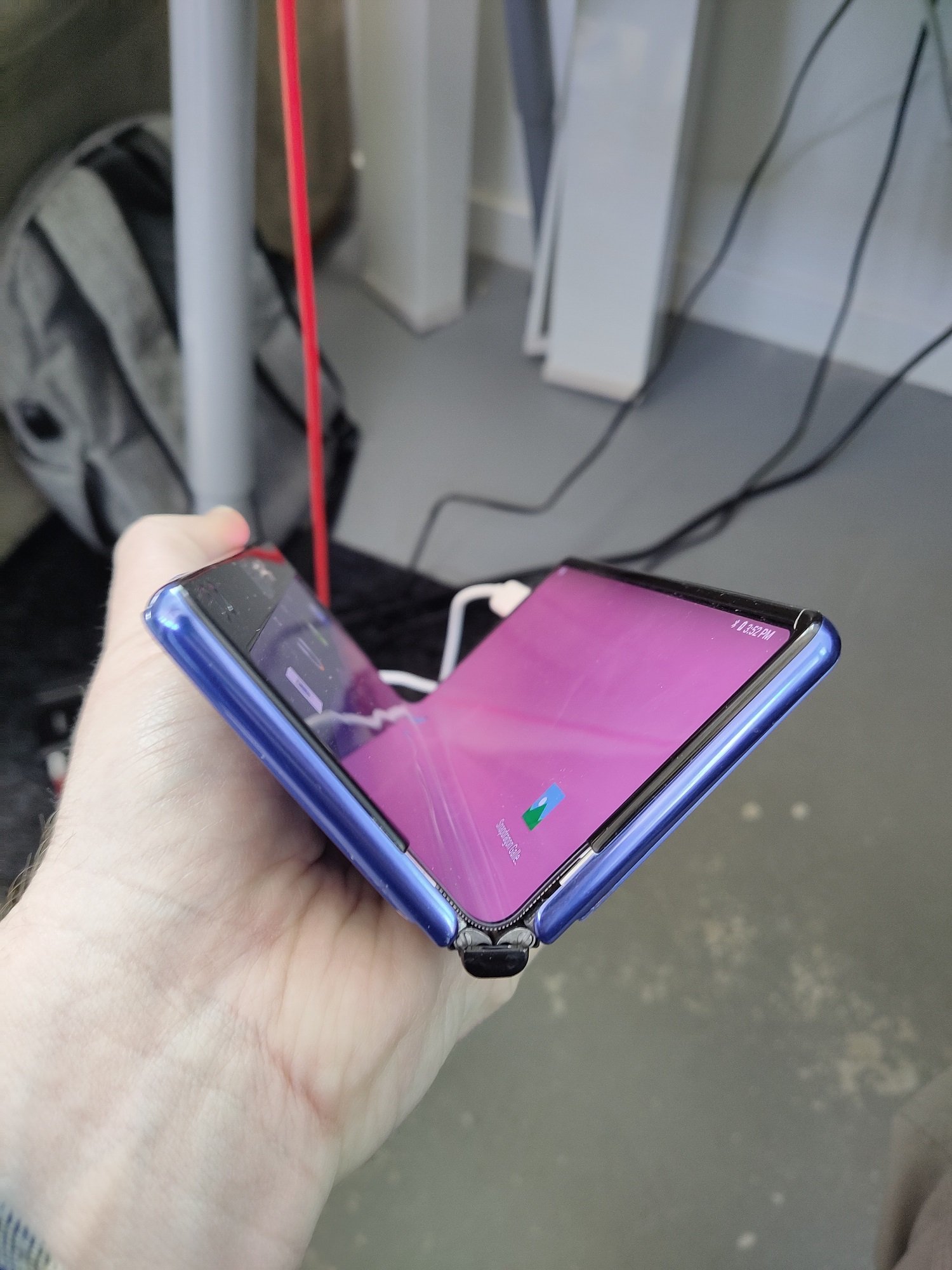 ekran wyświetlacz TCL Ultra Flex screen display