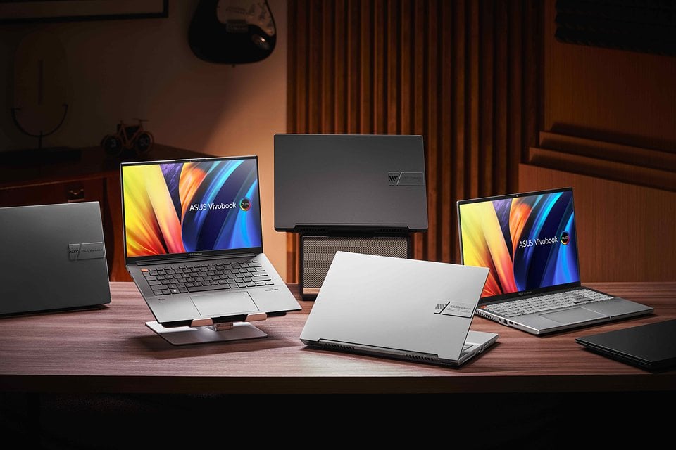 zdjęcie laptopów z serii Asus vivobook pro na 2022 rok