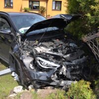 wypadek w miejscowości Mikołów samochód marki Mercedes system eCall
