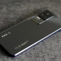 poco f4 zdjęcie