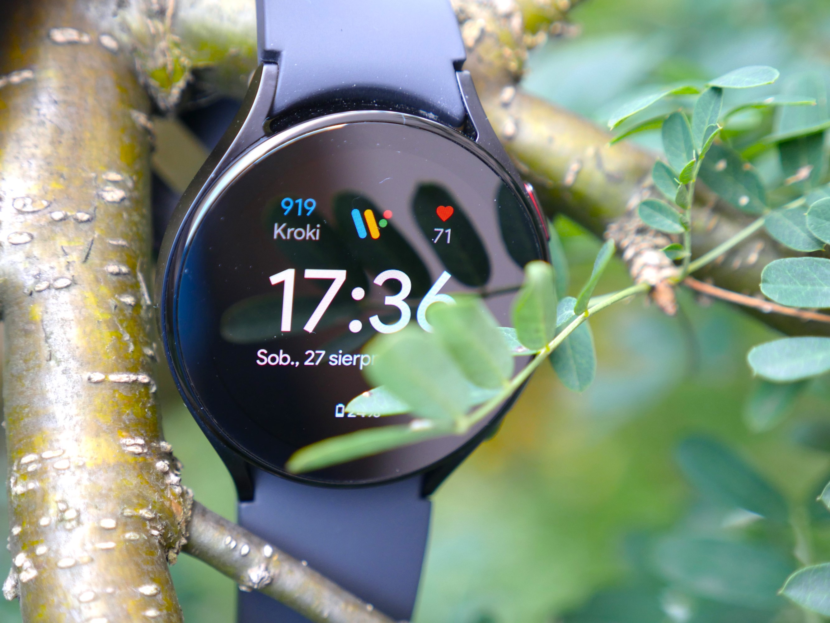 Samsung Galaxy Watch 5 wear os google maps