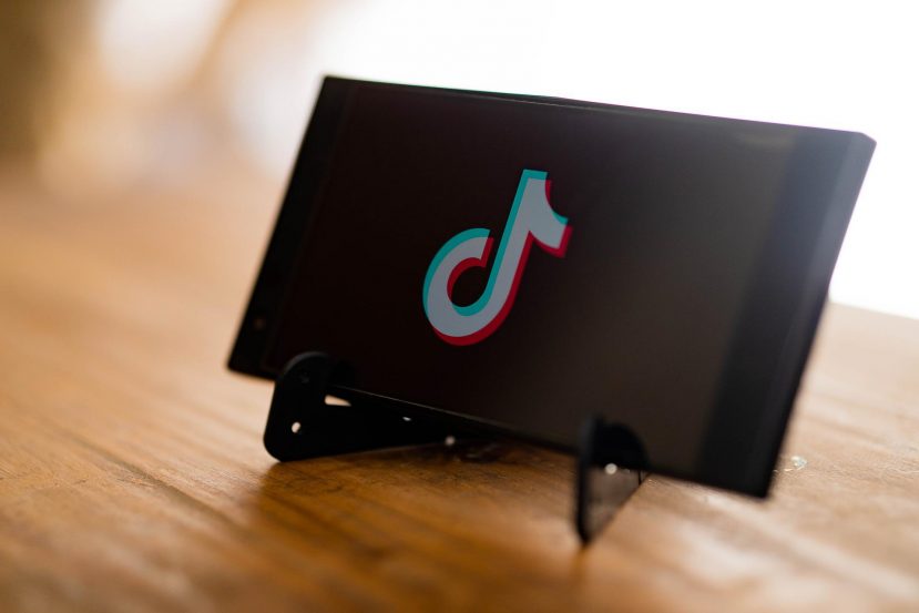 TikTok-Samsung-Stemdrop