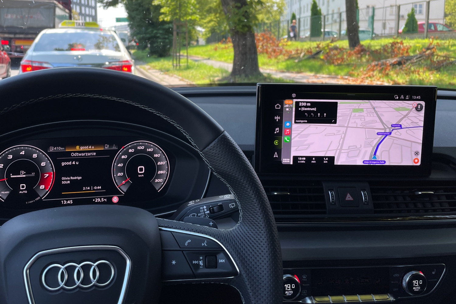 Waze nawigacja Audi