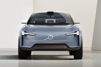 Volvo Concept Recharge