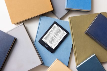 czytnik e-booków czytnik ebooków Rakuten Kobo Clara 2E