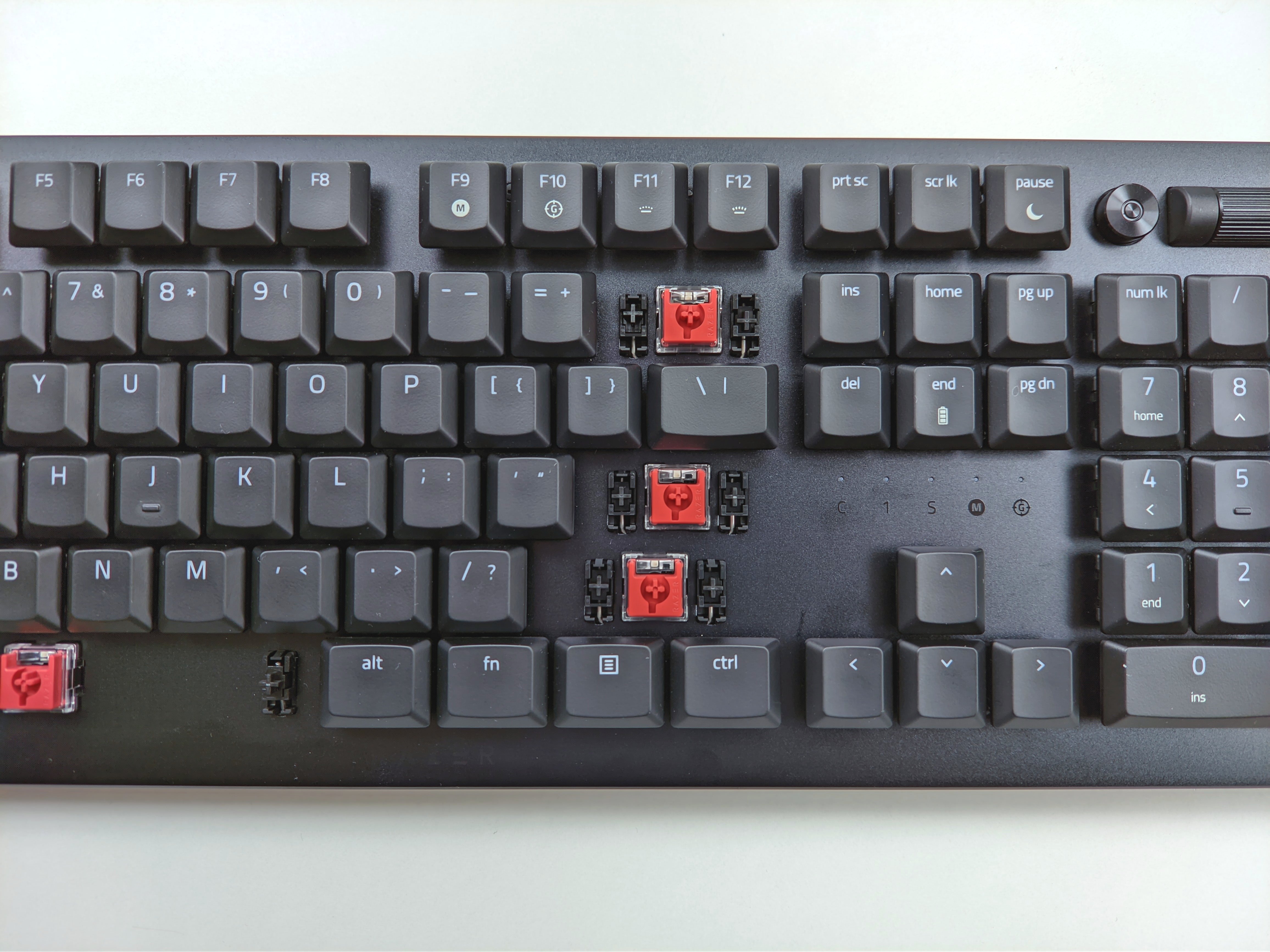 klawiatura Razer Deathstalker V2 Pro keyboard stabilizatory