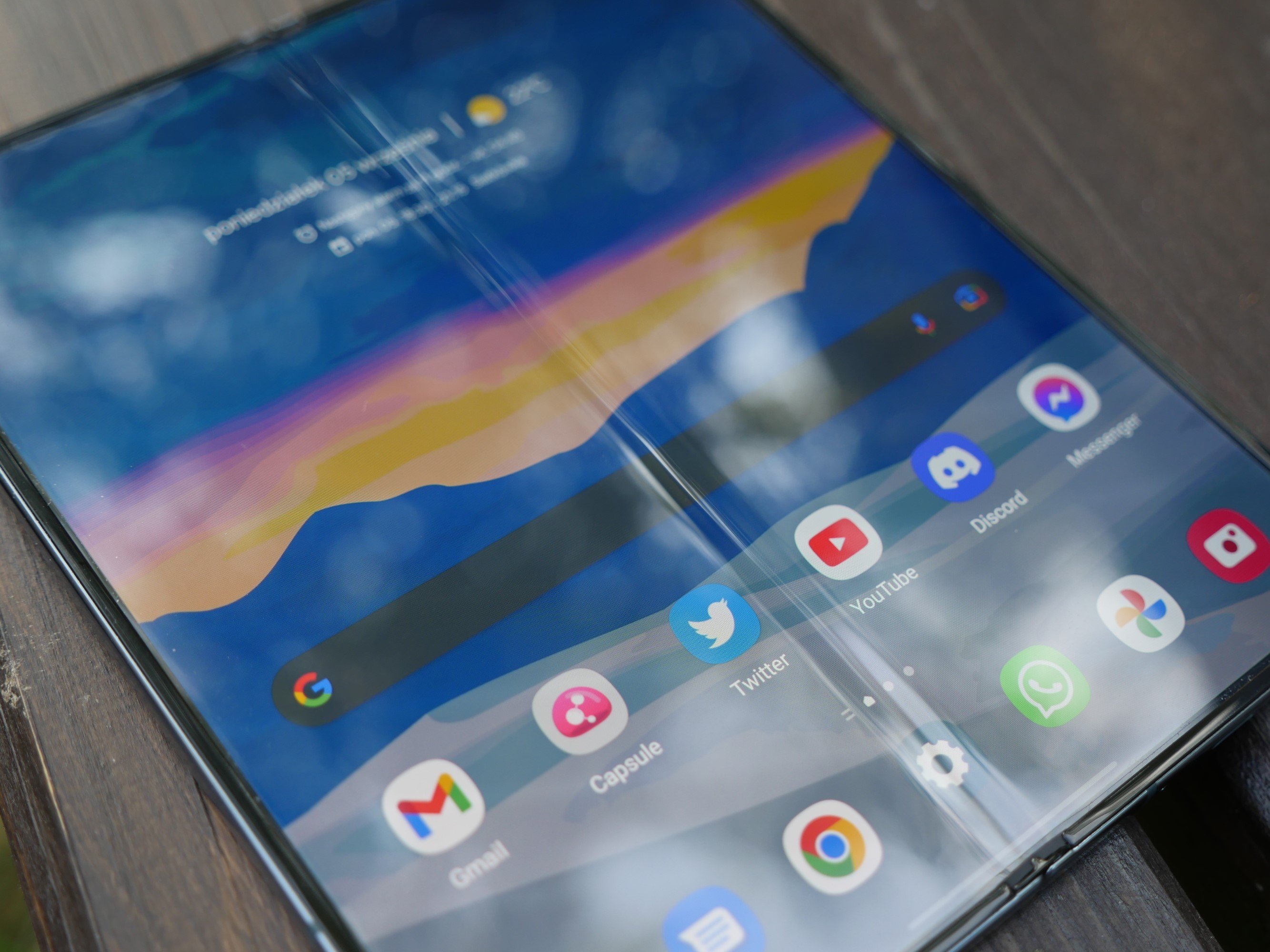 Samsung Galaxy Z Fold 4