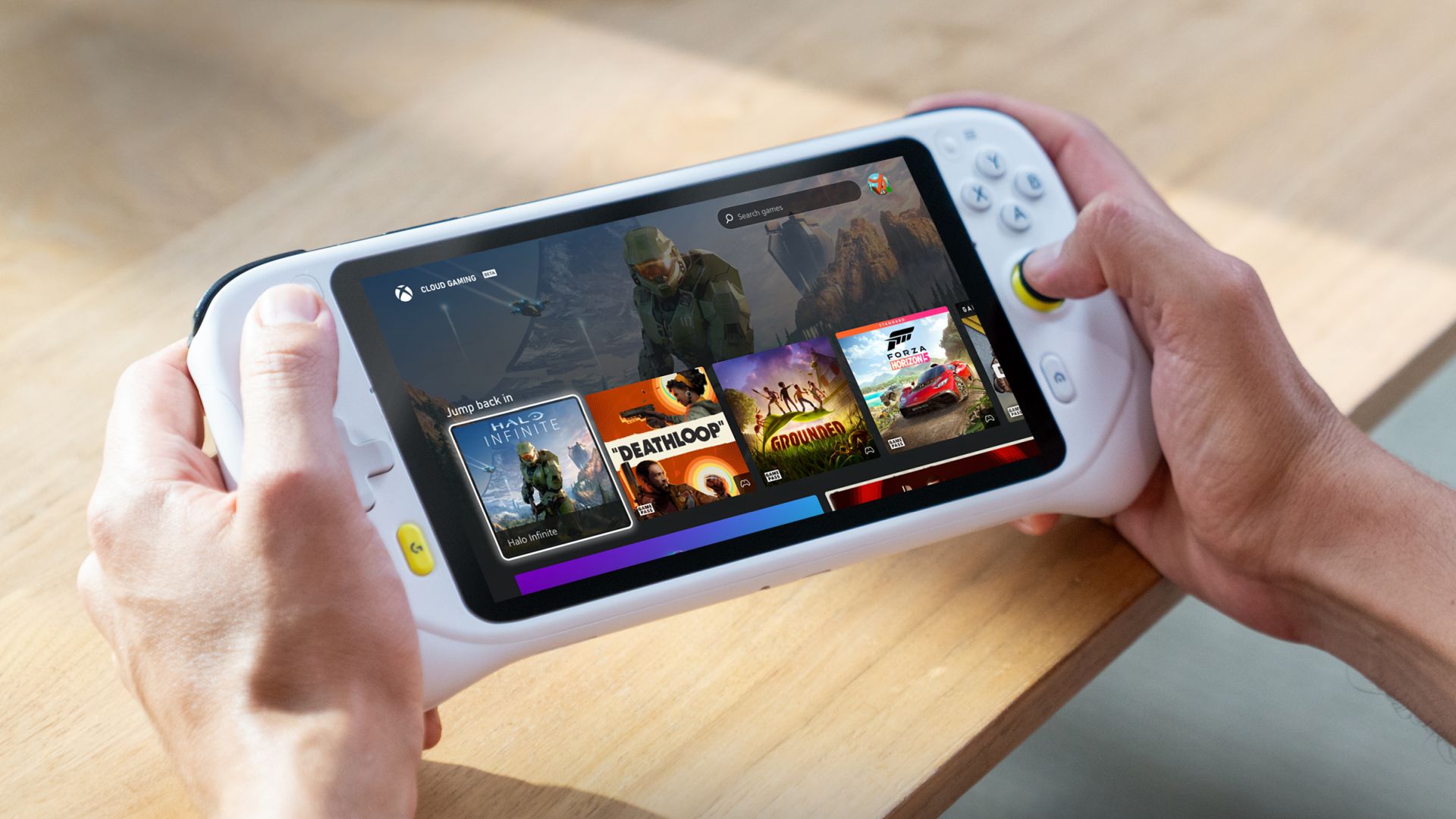 Logitech G CLOUD Gaming Handheld - grafika promocyjna (źródło: Xbox Wire)