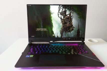 ASUS ROG STRIX G733CX