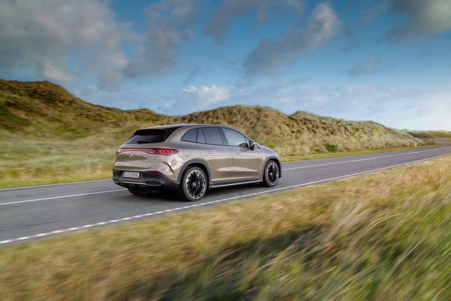 Mercedes EQE SUV