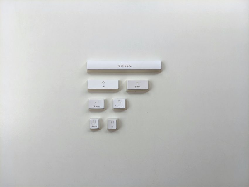 klawiatura Genesis Thor 660 biała white keyboard keycapy