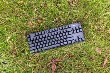 klawiatura SteelSeries Apex 9 TKL keyboard