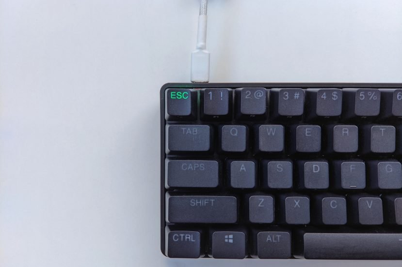 klawiatura SteelSeries Apex Pro Mini Wireless keyboard