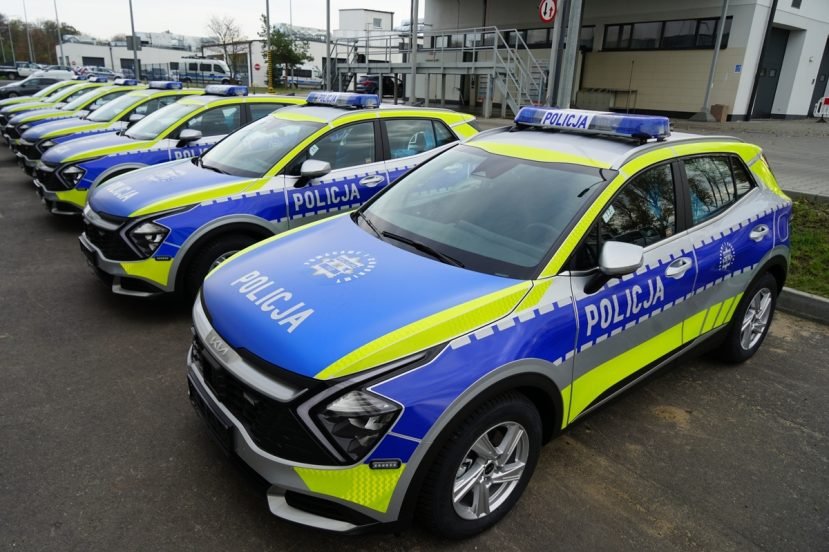 polska policja nowe radiowozy kia sportage zdjecie 2022