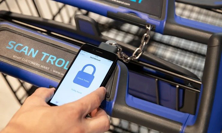 wózek odblokowywany smartfonem