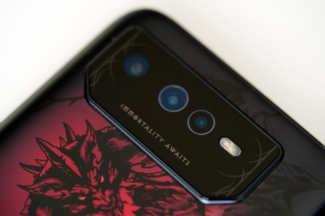 Asus ROG Phone 6 Diablo Immortal Edition