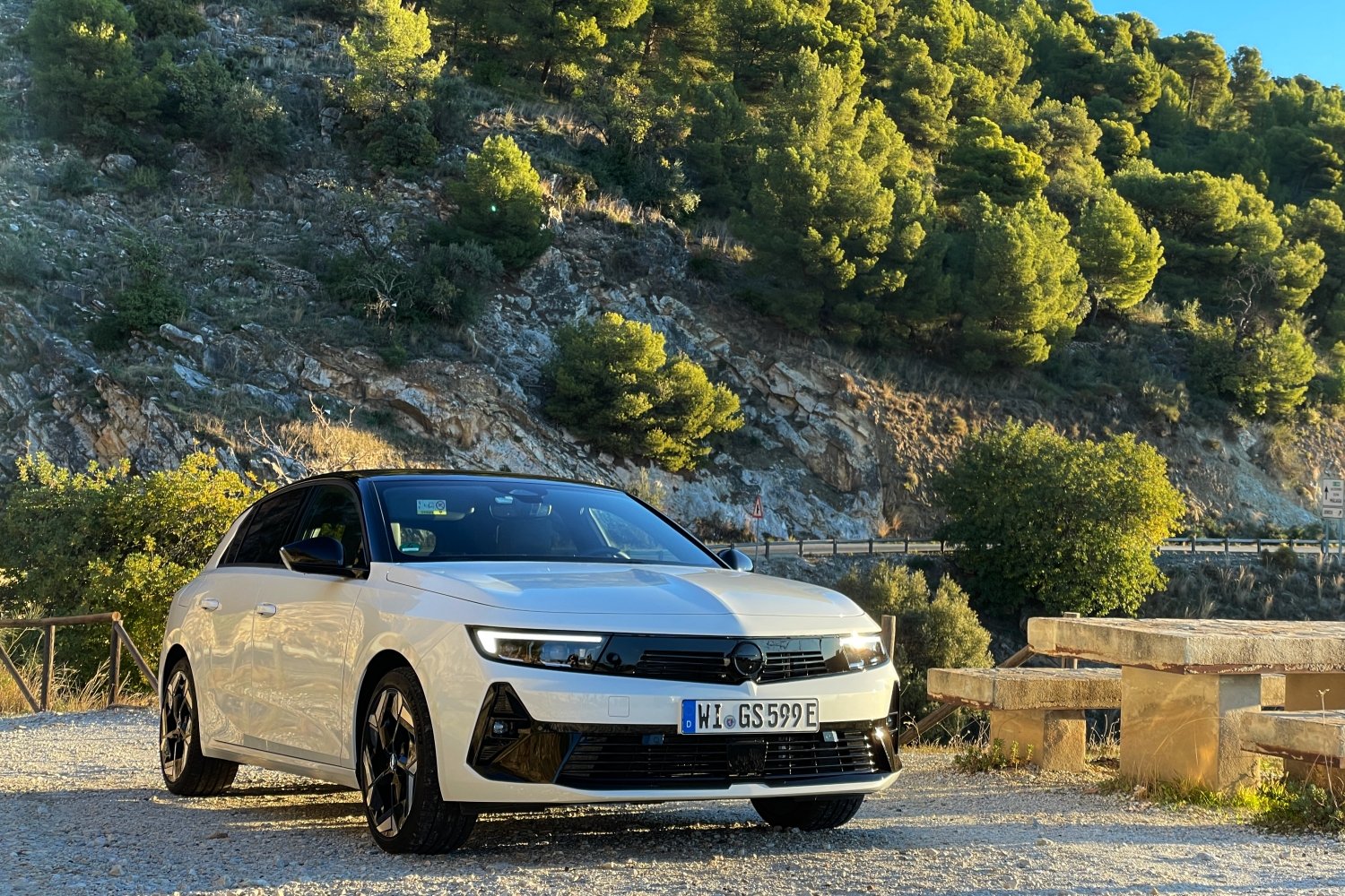 Opel Astra GSe