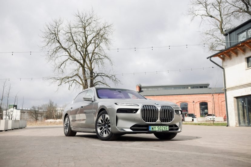 BMW i7 test