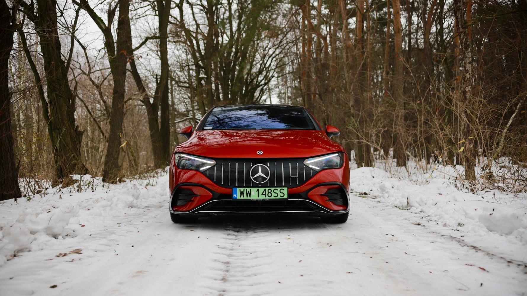 Mercedes-AMG EQE 43