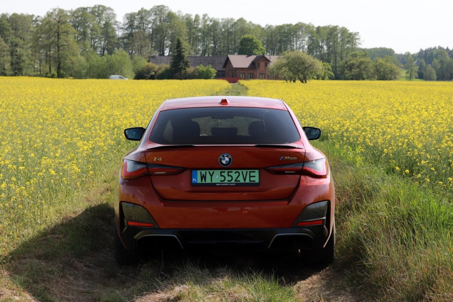 BMW i4 samochód elektryczny