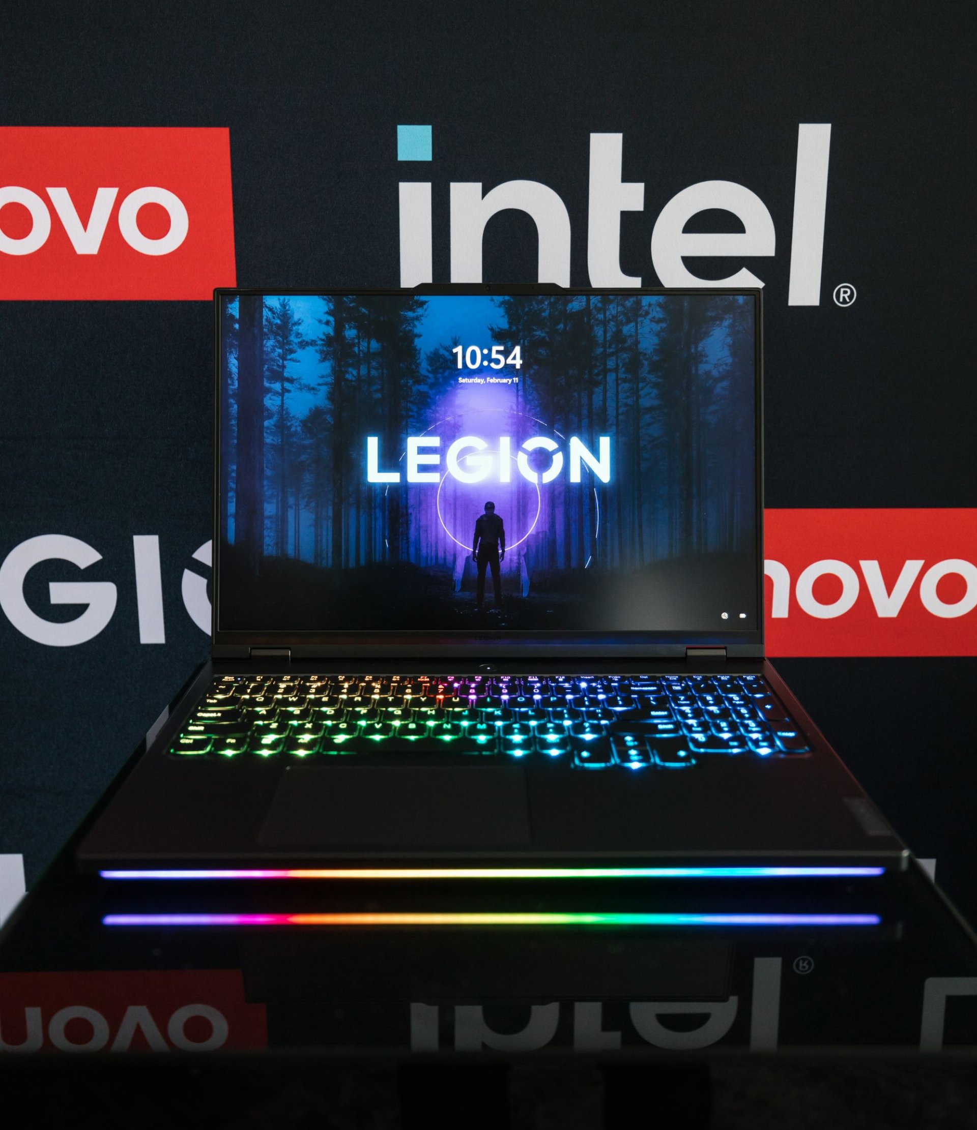 lenovo legion pro 7 iem zdjecie