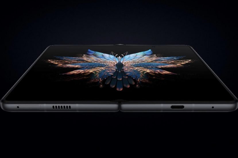 tecno phantom v fold smartfon smartphone