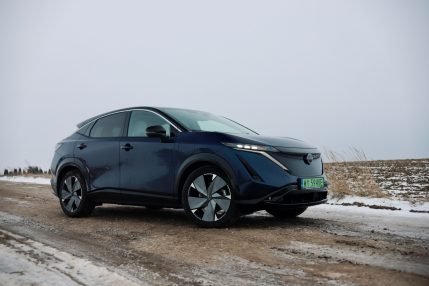 Nissan Ariya test