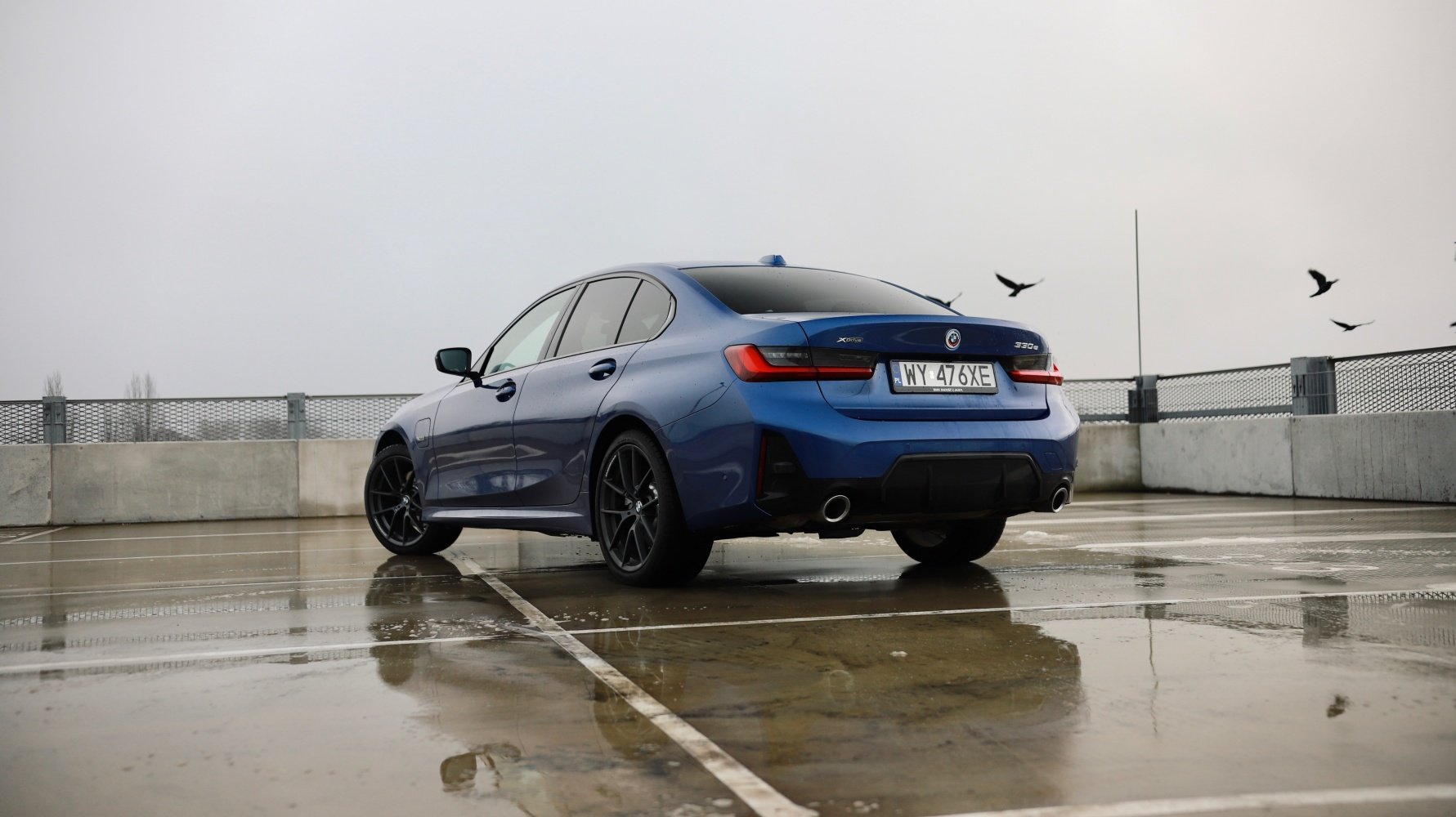 BMW 330e
