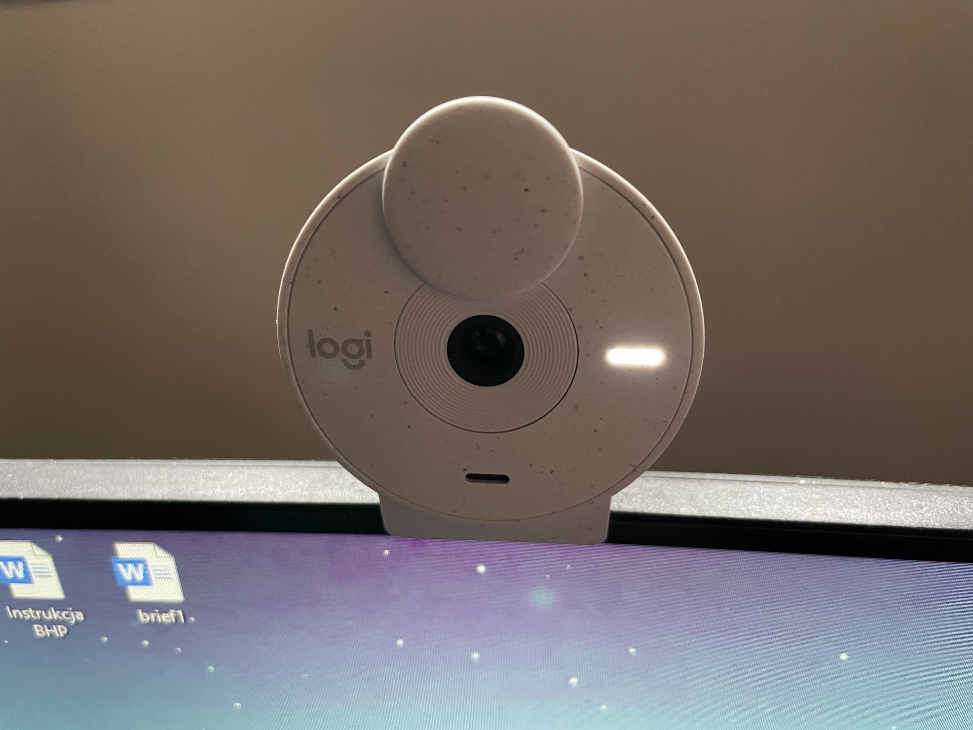 logitech brio 300