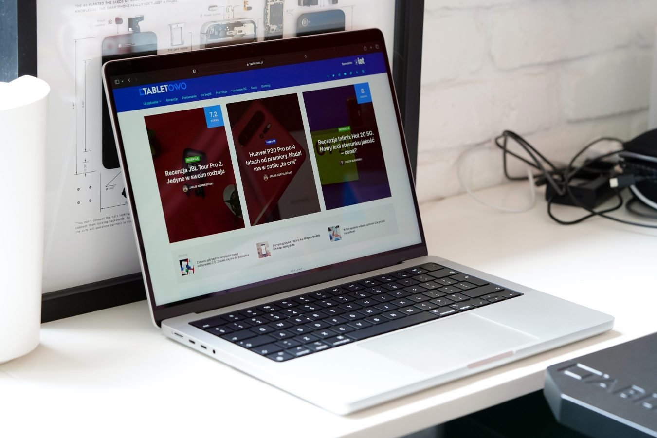 MacBook Pro 14