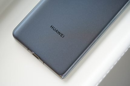 smartfon Huawei Mate X3