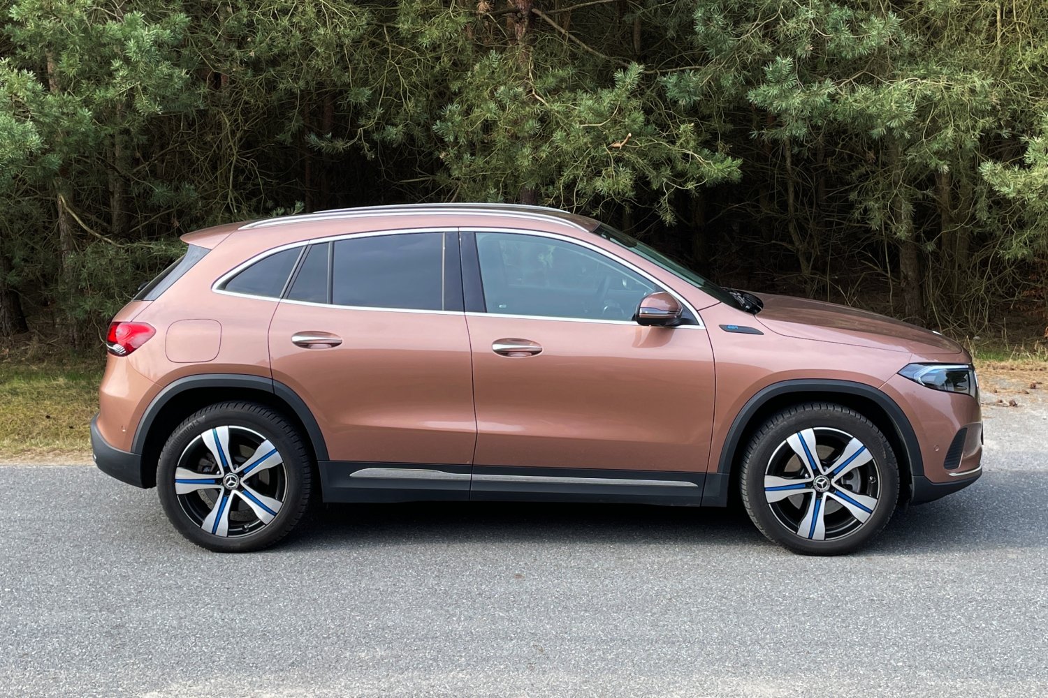 Mercedes EQA