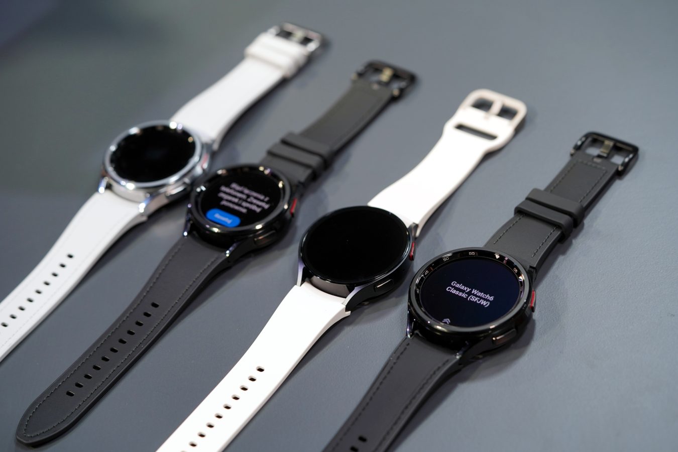 smartwatch Samsung Galaxy Watch 6 Classic fot. Jakub Malec Tabletowo.pl