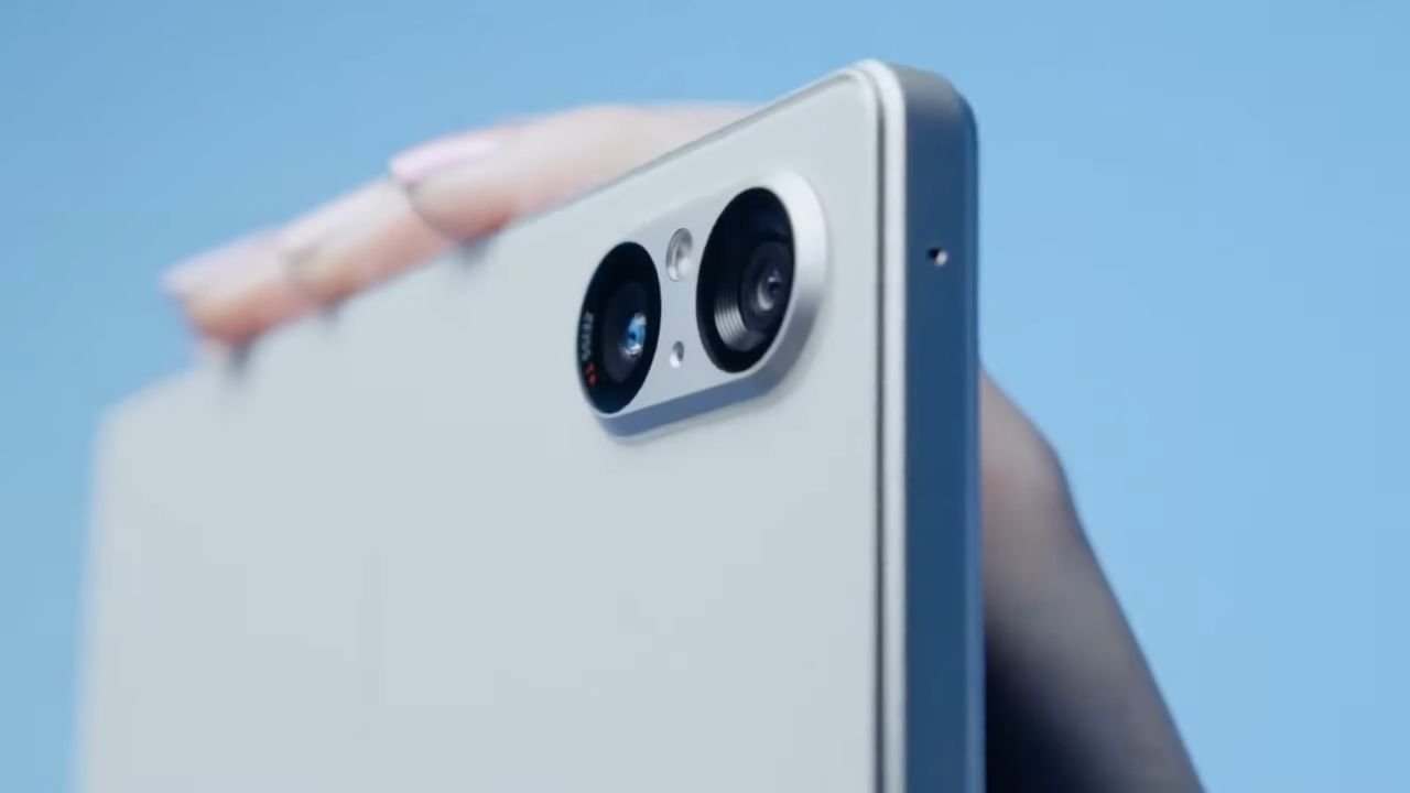 smartfon sony xperia 5 v grafika