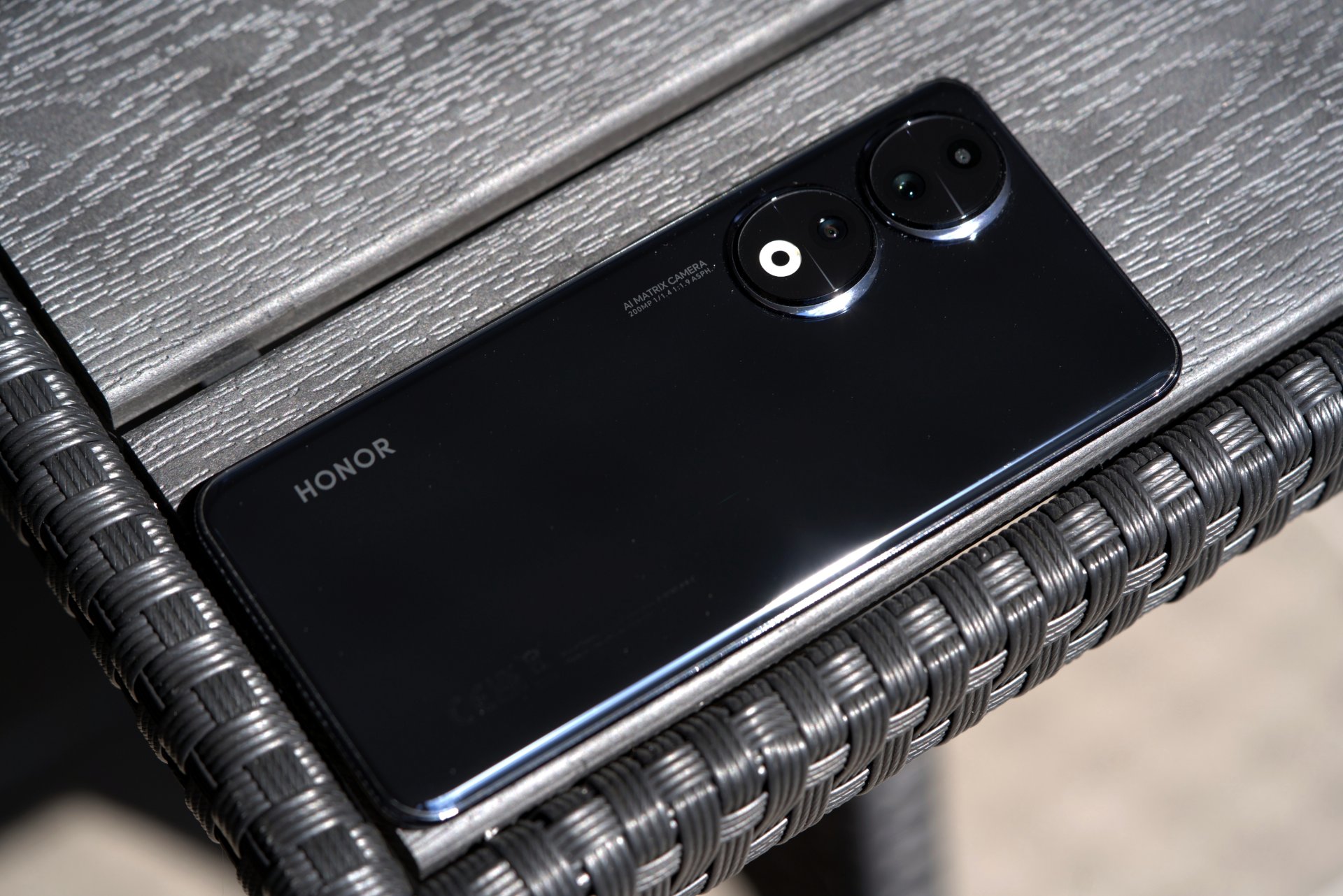 Honor 90 fot. Tabletowo.pl