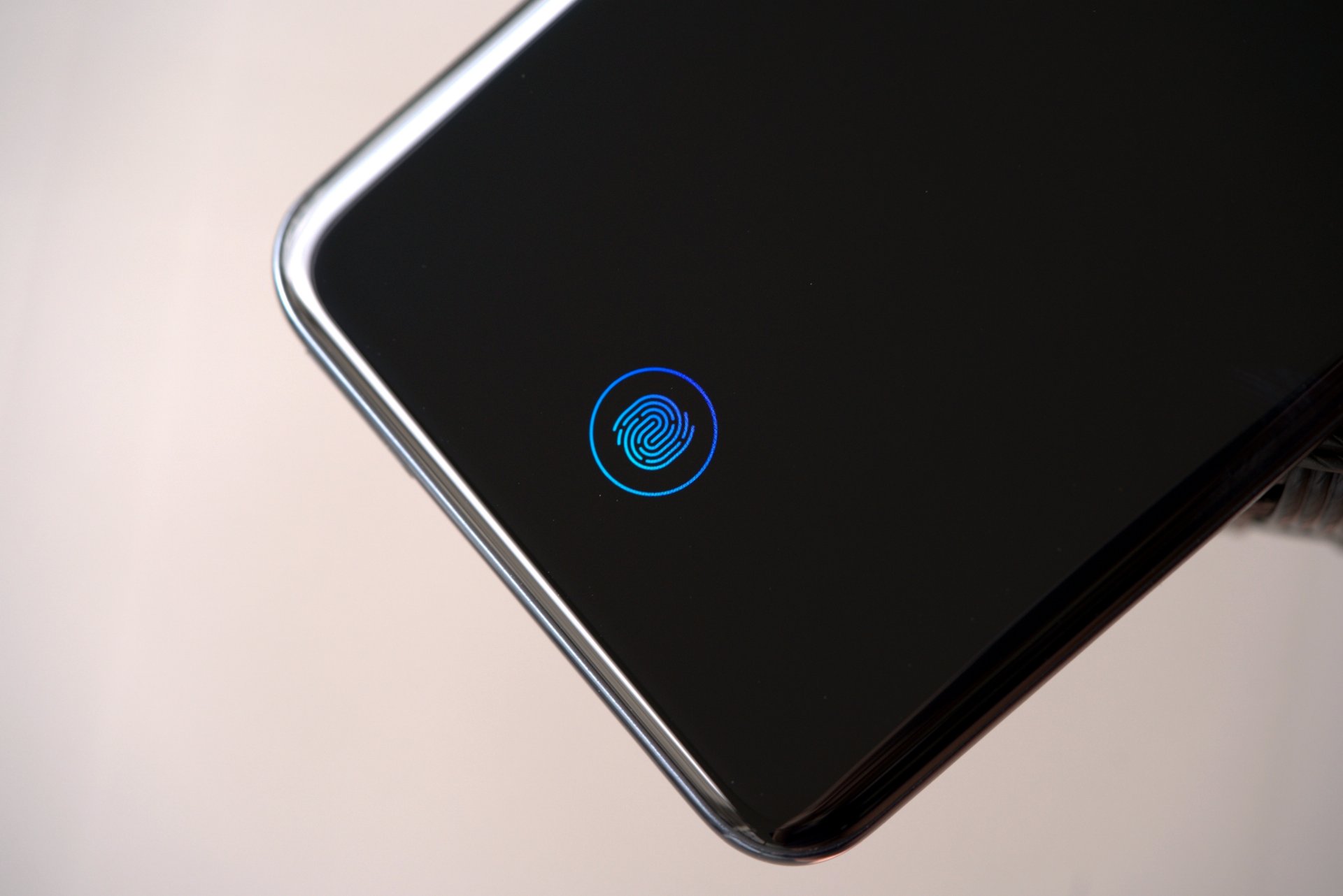 Honor 90 fot. Tabletowo.pl