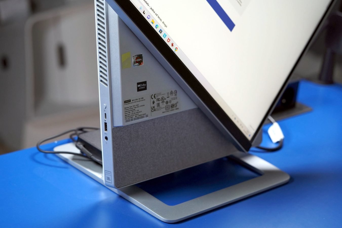 Lenovo Yoga AiO 7 27ACH6
