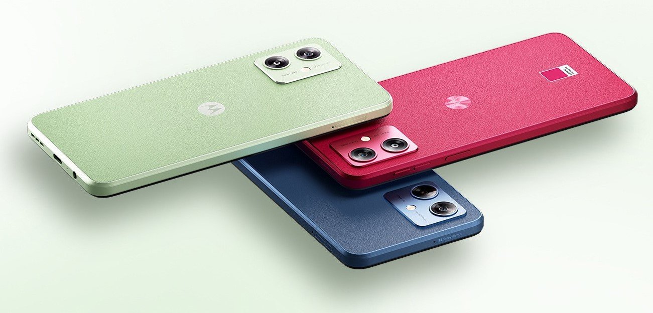 Motorola moto G54 z obudową ze sztucznej skóry, wersja dla Chin