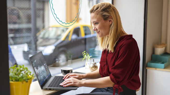 Lenovo IdeaPad Slim 3i Chromebook Plus
