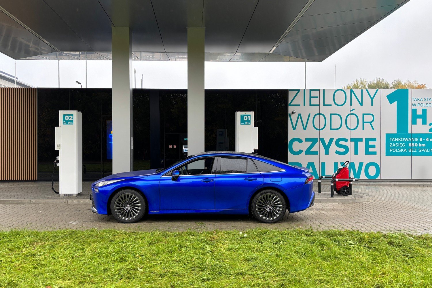 Toyota Mira samochód wodorowy