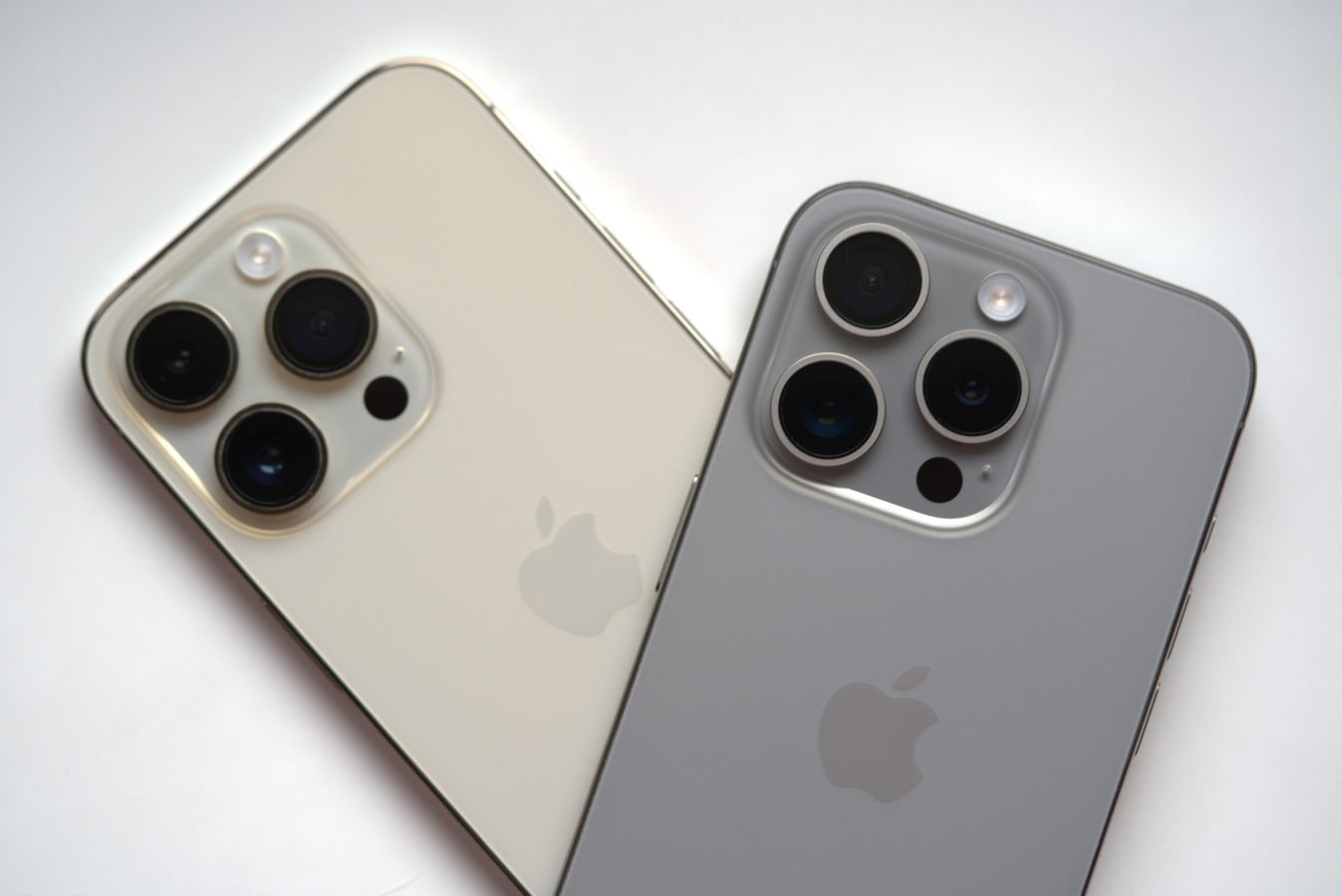 iPhone 14 Pro i 15 Pro