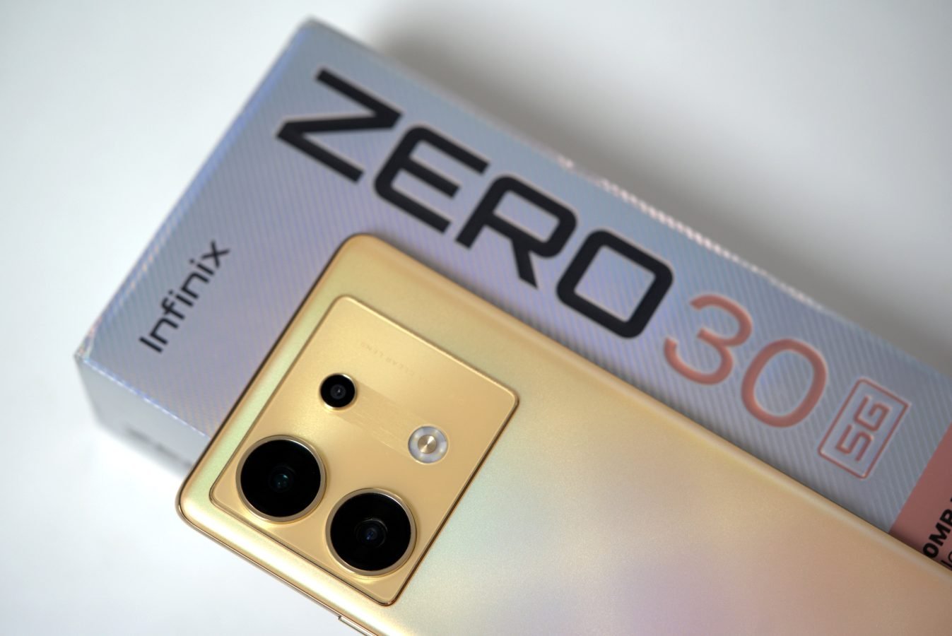 Infinix Zero 30 5G