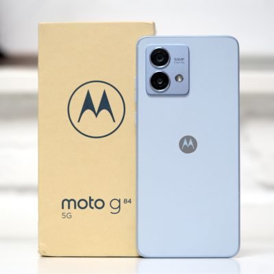 Recenzja motorola moto g84 5G - zdjęcie urządzenia