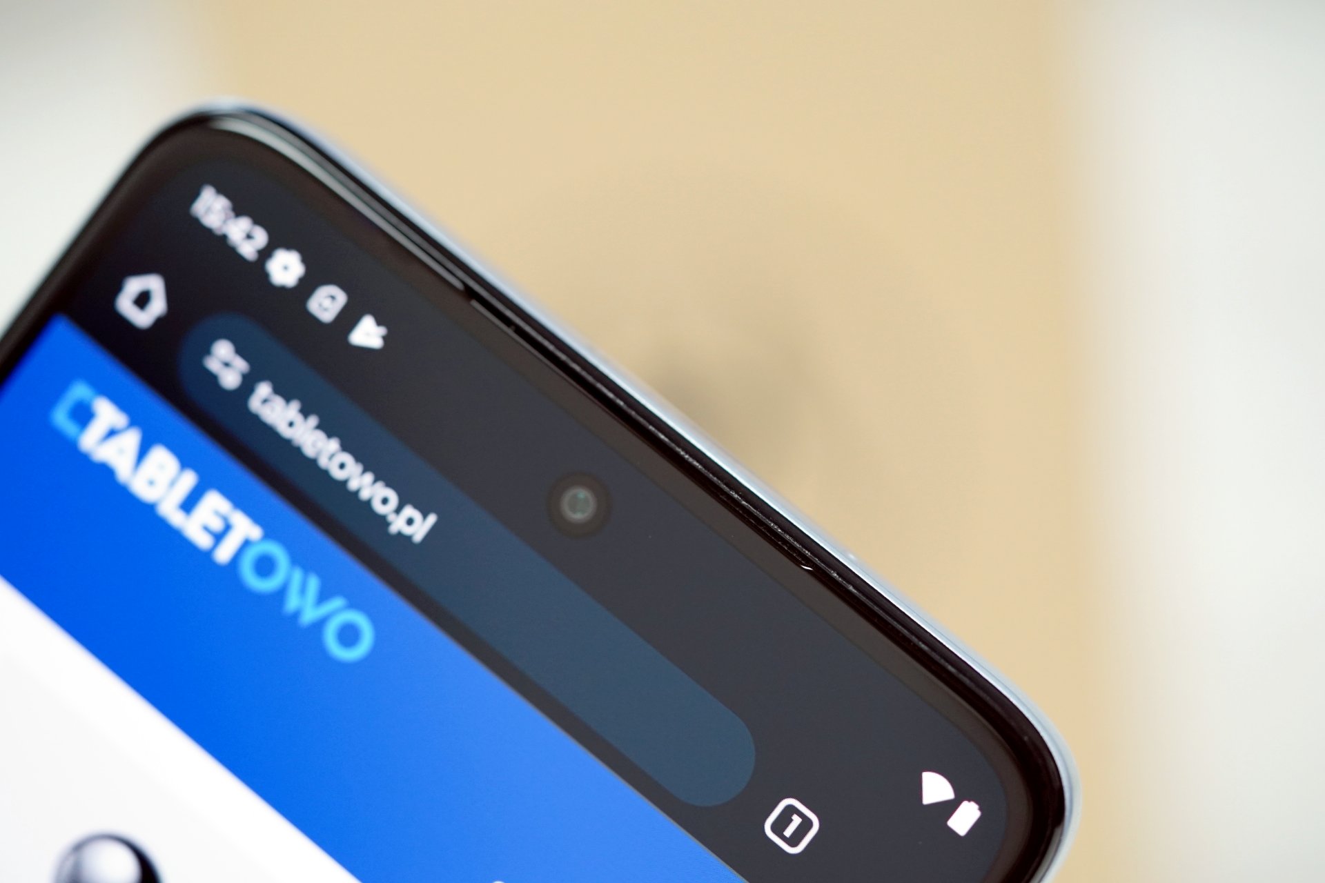 Recenzja motorola moto g84 5G - zdjęcie urządzenia