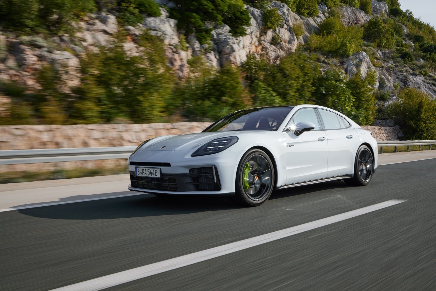 Porsche Panamera Hybrid