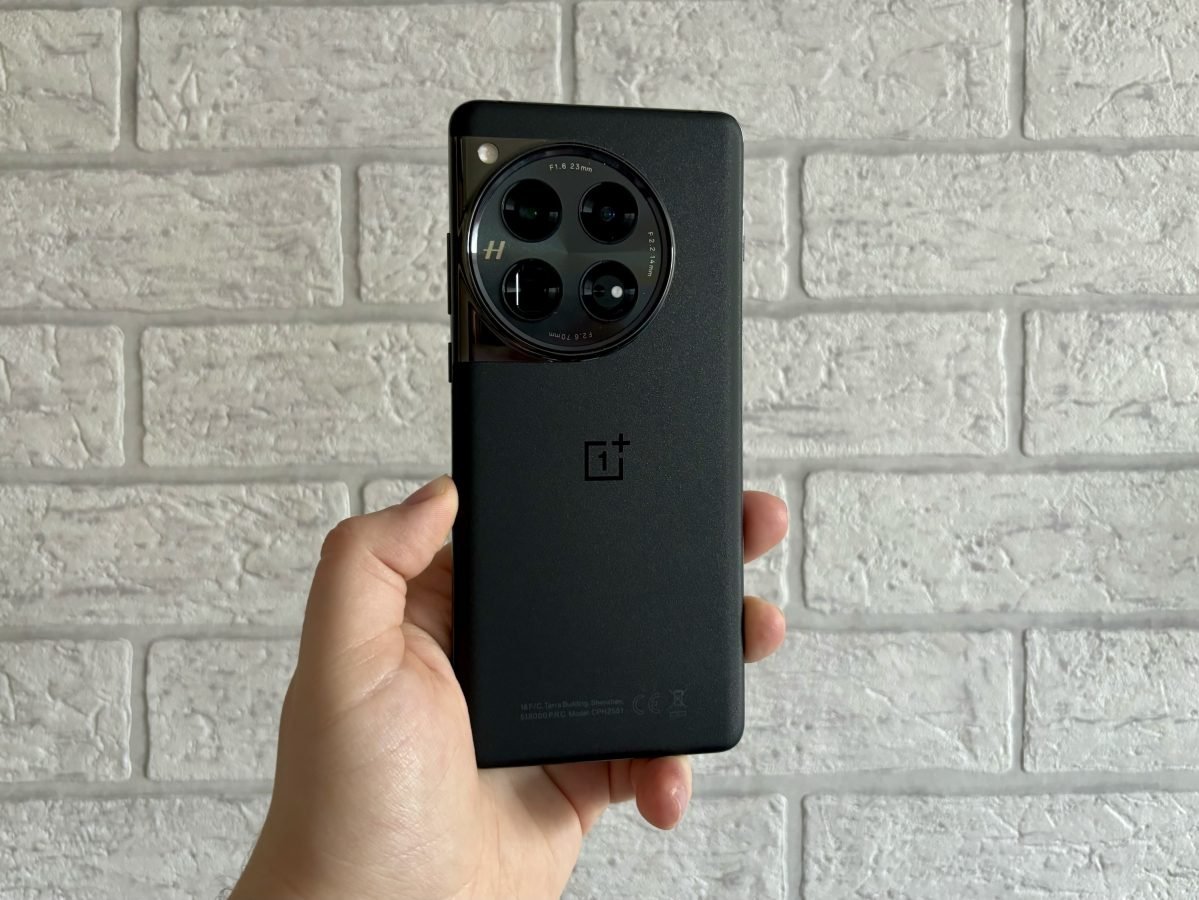 OnePlus 12