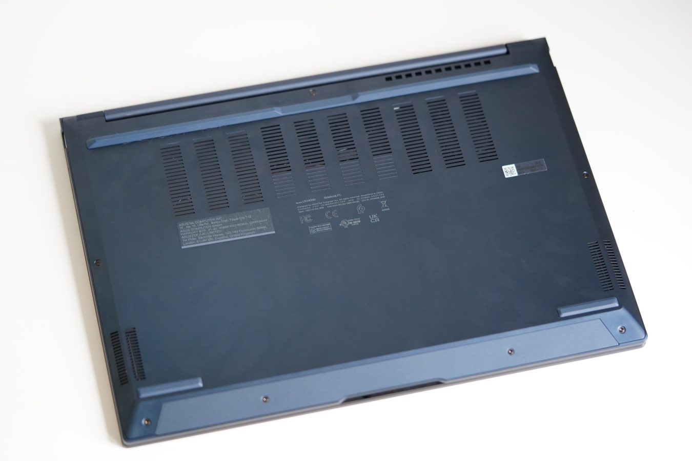 Asus Zenbook 14 OLED UX3405MA