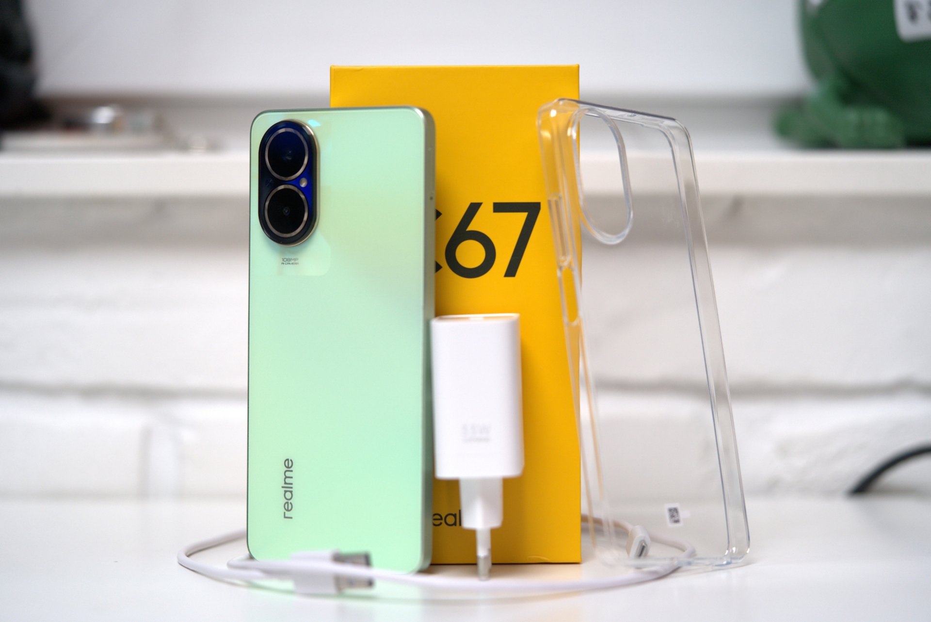 realme C67